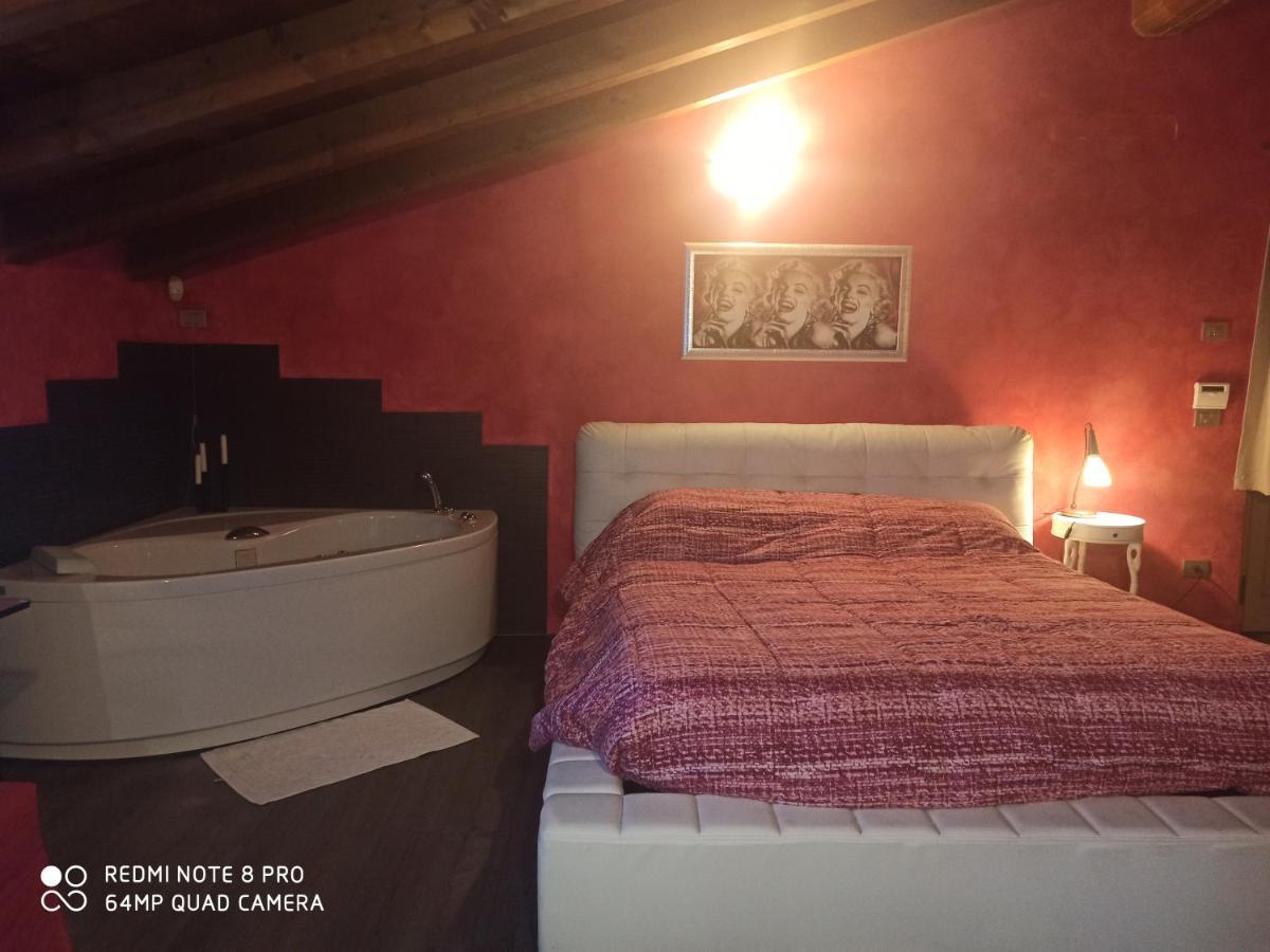 Casa Vacanze Soleluna Montichiari Luaran gambar