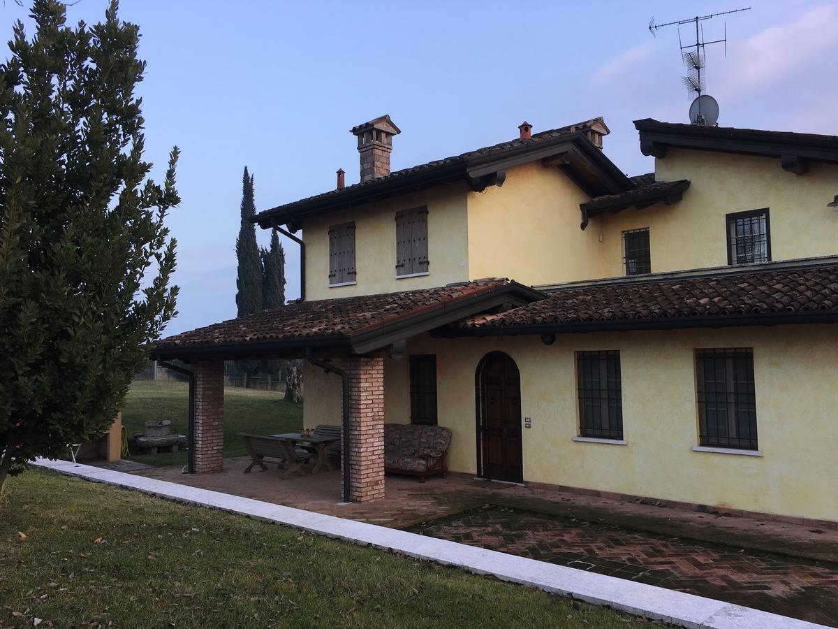 Casa Vacanze Soleluna Montichiari Luaran gambar
